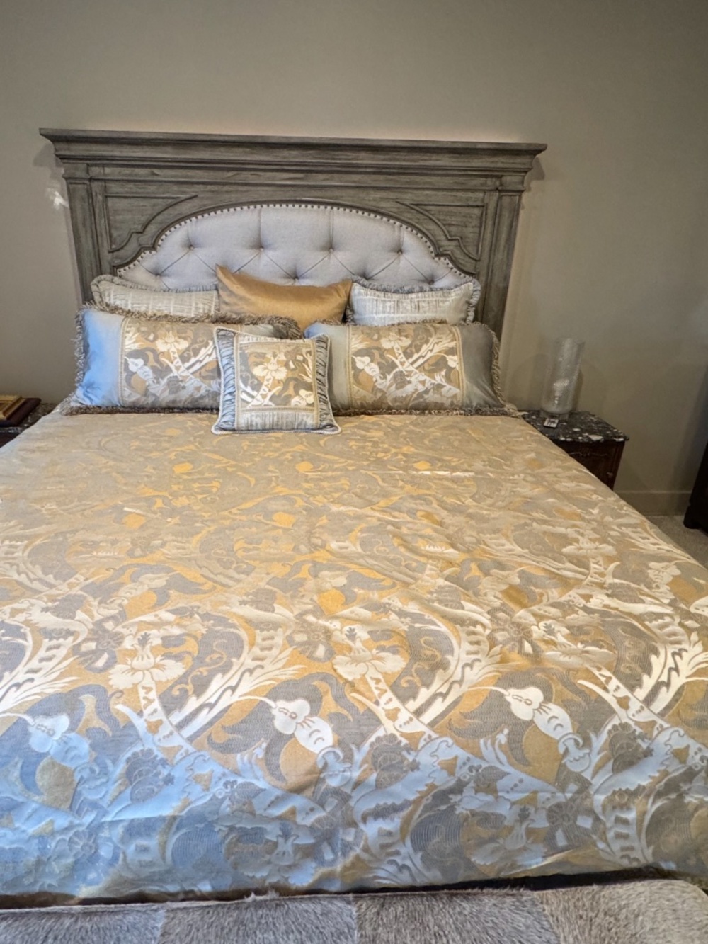 Diane Austin king duvet and pillow shams